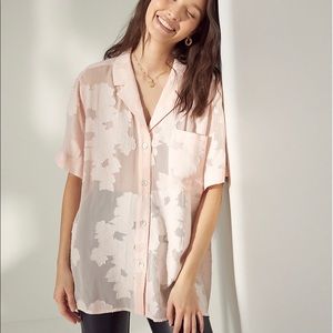 NWOT - Aritzia Atticus in Blush